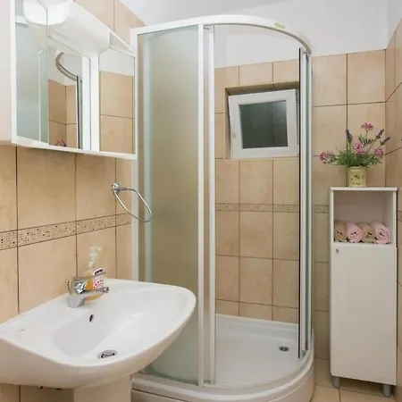Stipo - Two Bedroom With Balcony And Sea View * Drače