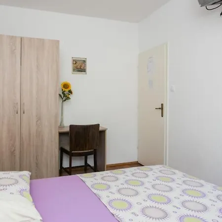 Apartman Stipo - Two Bedroom With Balcony And Sea View *